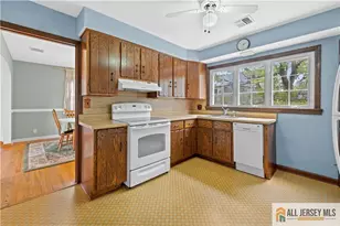 399 Division St, South Amboy, NJ 08879 - Photo 10