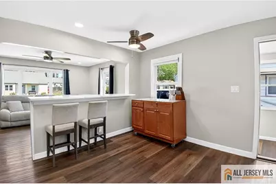 37 Eberly Place, Fords, NJ 08863 - Photo 8