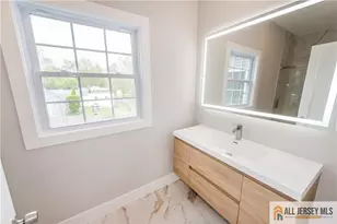 165 Normandy Dr, Piscataway Township, NJ 08854 - Photo 30