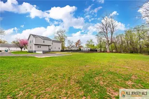 165 Normandy Dr, Piscataway Township, NJ 08854 - Photo 4