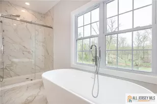 165 Normandy Dr, Piscataway Township, NJ 08854 - Photo 22