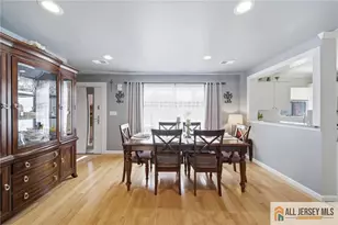47 Kendall Dr, Sayreville, NJ 08859 - Photo 2