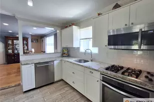47 Kendall Dr, Sayreville, NJ 08859 - Photo 4