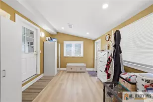 47 Kendall Dr, Sayreville, NJ 08859 - Photo 20