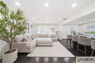 22 Macedulski Terrace, South Amboy, NJ 08879 - Photo 4