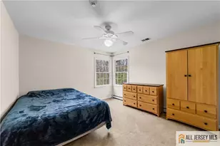 1 Pineview Ct, Monroe Township, NJ 08831 - Photo 16