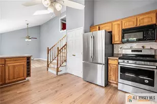 67 Drake Pl, Colonia, NJ 07067 - Photo 8