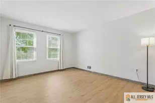 171 Wycoff Way, East Brunswick Township, NJ 08816 - Photo 16