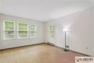 171 Wycoff Way, East Brunswick Township, NJ 08816 - Photo 6