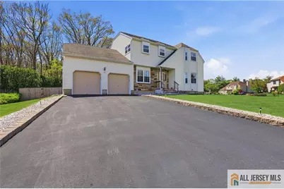 40 La Valencia Road, Old Bridge Township, NJ 07726 - Photo 4