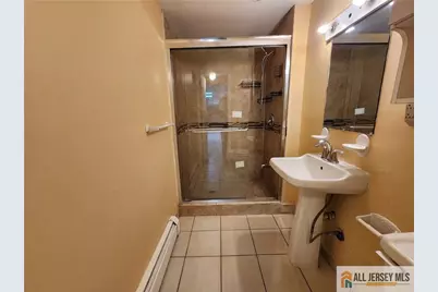 968 New Dover Road, Edison, NJ 08820 - Photo 16