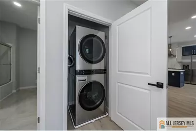0-202-208 W 7th Street #2F, Plainfield, NJ 07060 - Photo 12