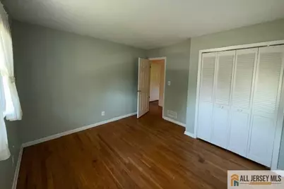 6 Greenbrae Court, East Brunswick Township, NJ 08816 - Photo 10