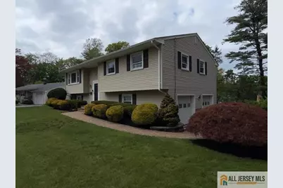6 Greenbrae Court, East Brunswick Township, NJ 08816 - Photo 2