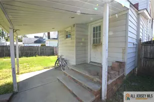37 Railroad Ave, Helmetta, NJ 08828 - Photo 18