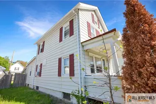 37 Railroad Ave, Helmetta, NJ 08828 - Photo 2