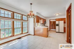 194 Plainfield Rd, Edison, NJ 08820 - Photo 10