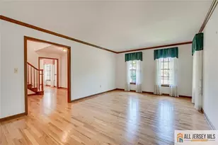 194 Plainfield Rd, Edison, NJ 08820 - Photo 4