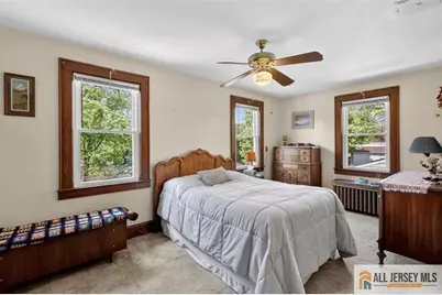 113 E Prospect Avenue, Woodbridge Township, NJ 07095 - Photo 16