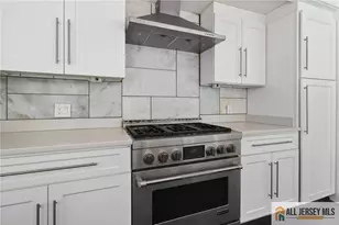 381 Monmouth Rd, Freehold Township, NJ 07728 - Photo 18