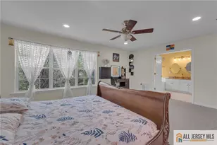 37 E Burgess Dr, Piscataway Township, NJ 08854 - Photo 16