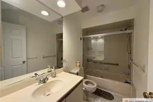 404 Carhart Ct, East Brunswick Township, NJ 08816 - Photo 10