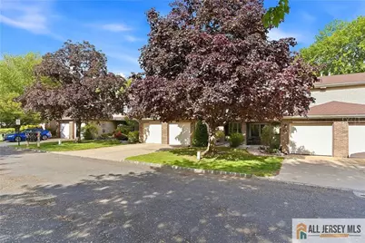 56 Jefferson Drive, Spotswood, NJ 08884 - Photo 2