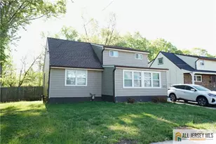 152 S Inman Ave, Avenel, NJ 07001 - Photo 2