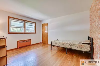 468 Gorham Avenue, Woodbridge Township, NJ 07095 - Photo 6