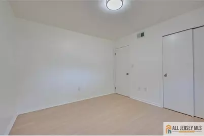127 Warren Street, South Plainfield, NJ 07080 - Photo 42