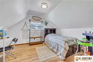 1 Yuro Dr, Edison, NJ 08837 - Photo 18