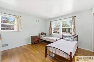 459 Wheeler Rd, North Brunswick Township, NJ 08902 - Photo 10