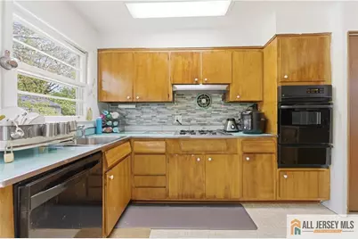459 Wheeler Road, North Brunswick Township, NJ 08902 - Photo 12