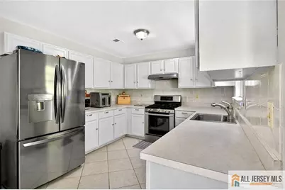 28 Glynn Court, , NJ 08859 - Photo 14