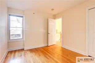 112 N Broadway St, South Amboy, NJ 08879 - Photo 16