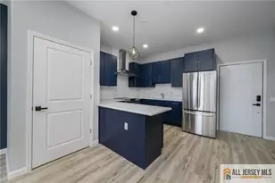 0-202-208 W 7th St, Plainfield, NJ 07060 - Photo 1