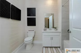 27205 Radford Ct, Monroe Township, NJ 08831 - Photo 24