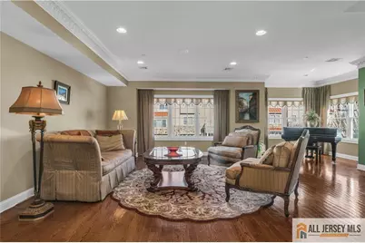 12 White Oak Lane #112, Matawan, NJ 07747 - Photo 4