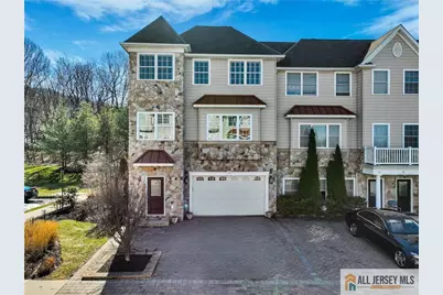 12 White Oak Lane #112, Matawan, NJ 07747 - Photo 2