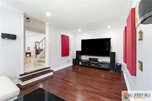 1622 Taylor Dr, North Brunswick Township, NJ 08902 - Photo 12