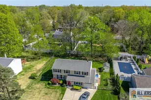 1622 Taylor Dr, North Brunswick Township, NJ 08902 - Photo 44