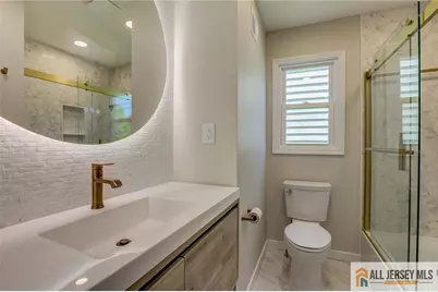 21 Monroe Avenue, Carteret, NJ 07008 - Photo 16