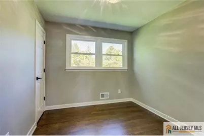21 Monroe Avenue, Carteret, NJ 07008 - Photo 14