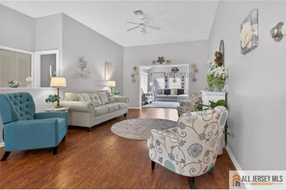 637 Madison Drive #637B, Monroe Township, NJ 08831 - Photo 2