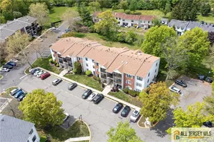 343 Lancaster Ct, Piscataway Township, NJ 08854 - Photo 20