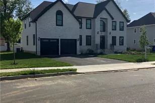 5 Kristina Ct, East Brunswick Township, NJ 08816 - Photo 1