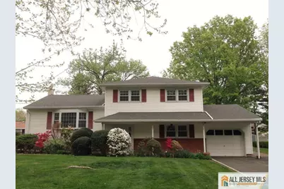 8 Sherwood Road, Edison, NJ 08820 - Photo 1