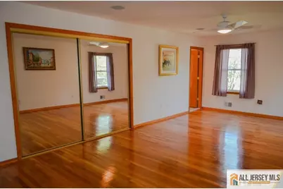 8 Sherwood Road, Edison, NJ 08820 - Photo 8