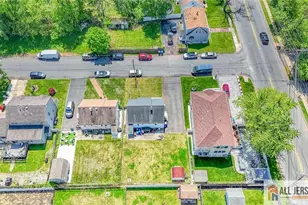 7 W James Pl, Iselin, NJ 08830 - Photo 16