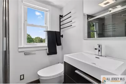 177 Midfield Road, Colonia, NJ 07067 - Photo 14